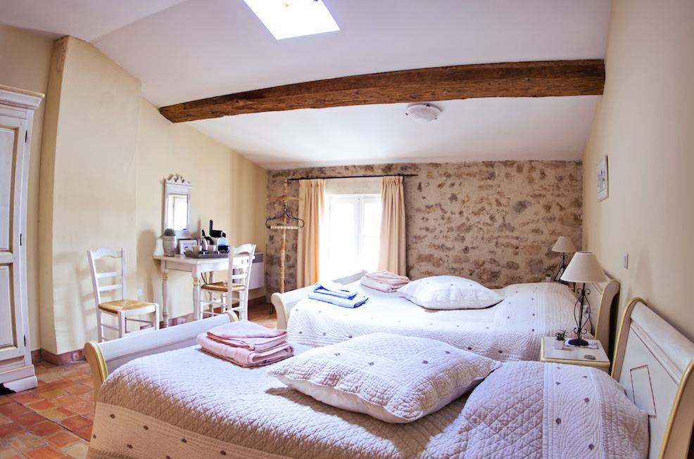 Bed and Breakfast L'Abri du Poète Besse-sur-Issole Camera foto